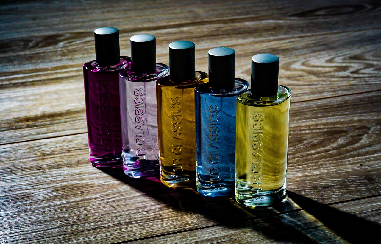 How to Build Your Perfume Wardrobe: Essential Fragrances Every Collector Should Have