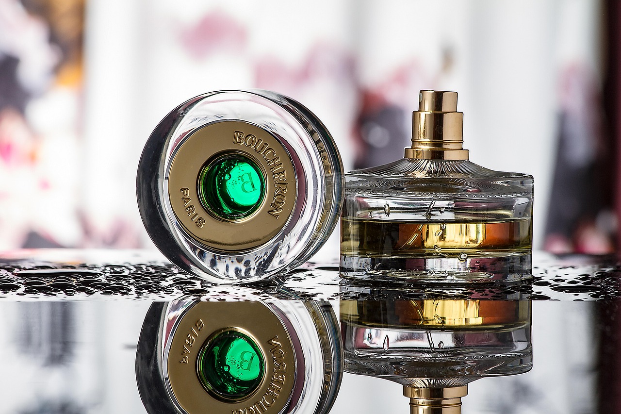 How to Bring Perfume on a Plane